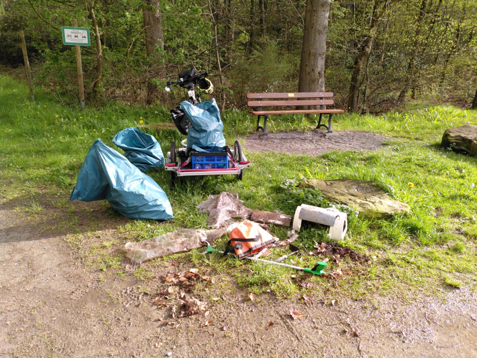 Müllsammeln #10/2021 – Schellbronn in Neuhausen (Enzkreis) – und leider ein kaputtes Fahrrad :(